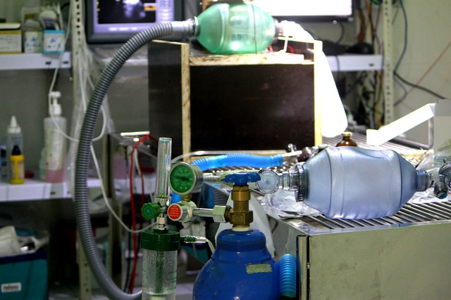 Thử nghiệm loại máy trợ thở khẩn cấp có thể dùng cho bệnh nhân Covid-19 1