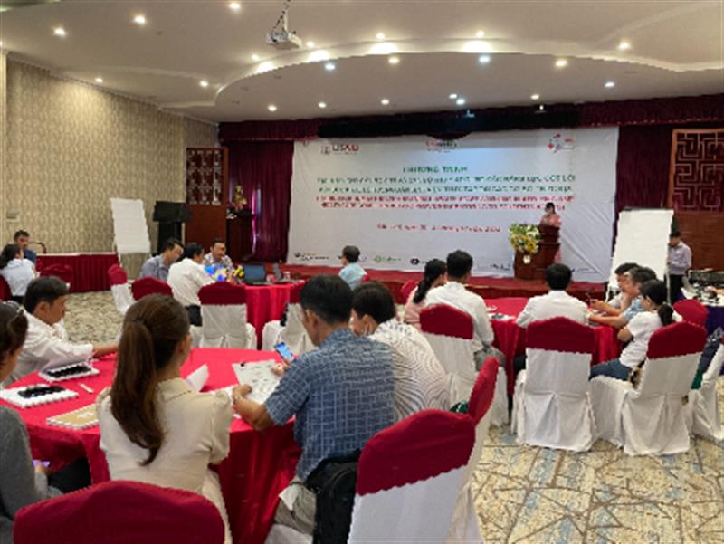 Khóa Tập huấn cho cán bộ y tế và cán bộ thú y áp dụng các năng lực cốt lõi Một sức khỏe