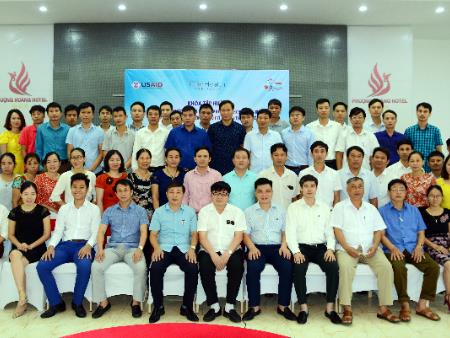 Áp dụng năng lực cốt lõi “Một sức khỏe” trong phòng chống bệnh truyền lây giữa động vật và người cho cán bộ y tế và thú y tại Thanh Hóa