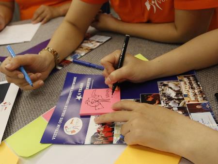 Hội thảo tập huấn về Truyền thông nguy cơ khẩn cấp cho Cán bộ y tế và Thú y các tỉnh phía Nam, Việt Nam