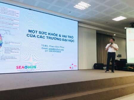Xây dựng/lồng ghép nội dung Một sức khỏe trong chương trình đào tạo tại Đại học Đông Á.