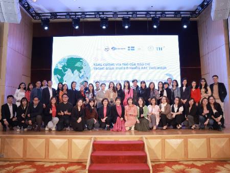 Hội thảo “Tăng cường vai trò của báo chí trong giảm thiểu ô nhiễm rác thải nhựa” 